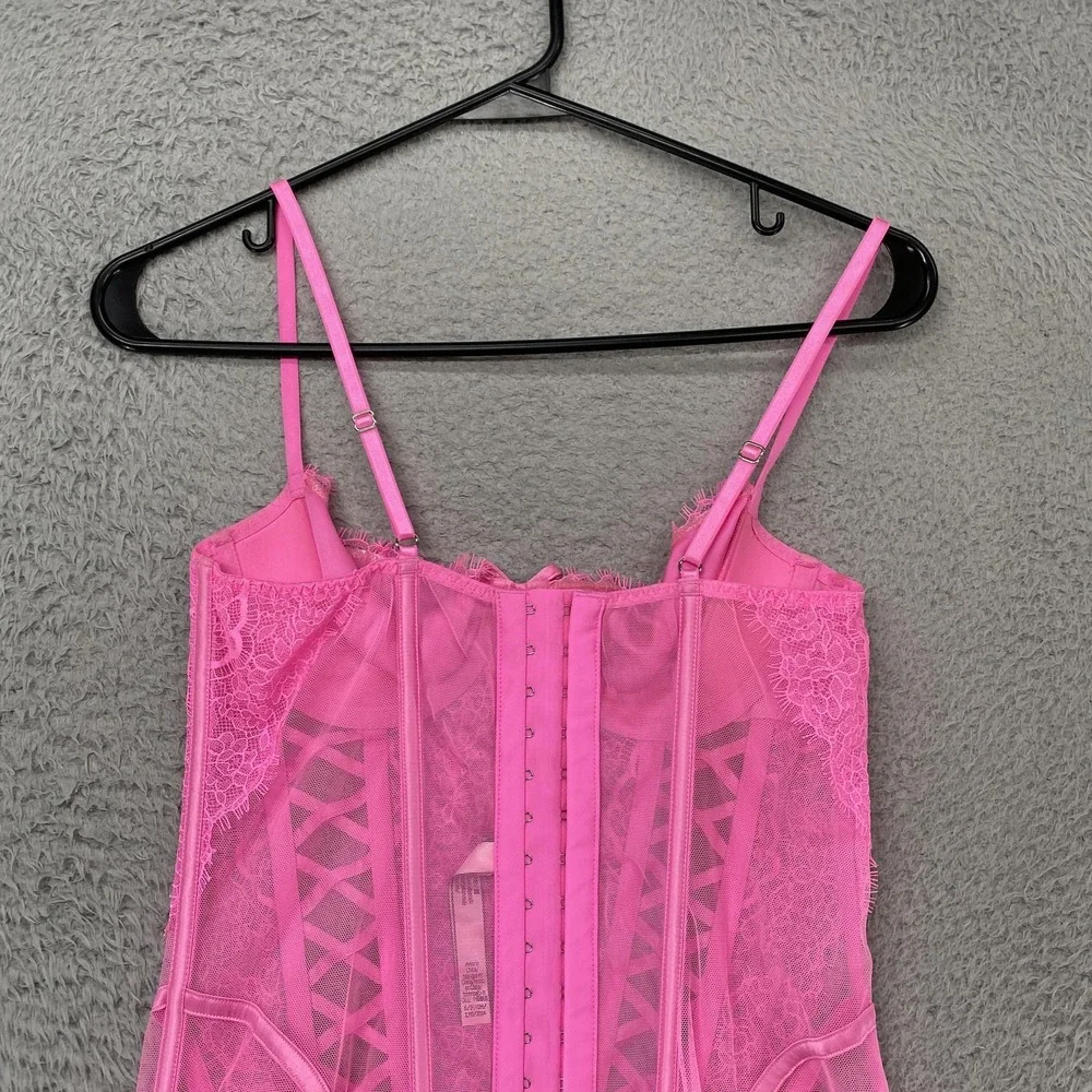 Victoria's Secret Wicked Corset Top Womens Small Lace Crisscross Coquette Garter